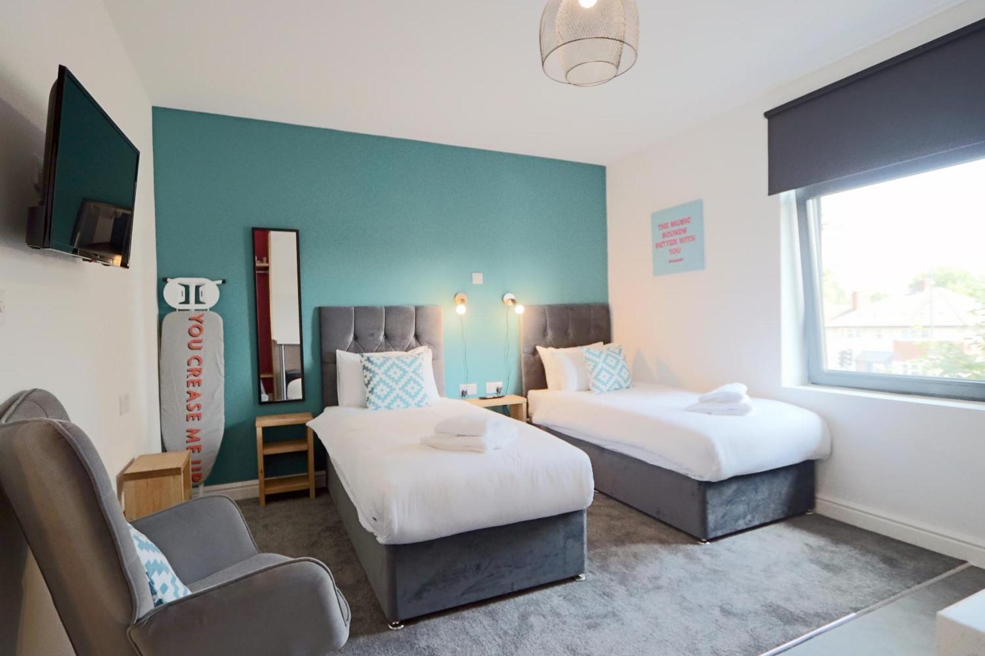 Deluxe Studio Apartments ดาร์บี ห้อง รูปภาพ